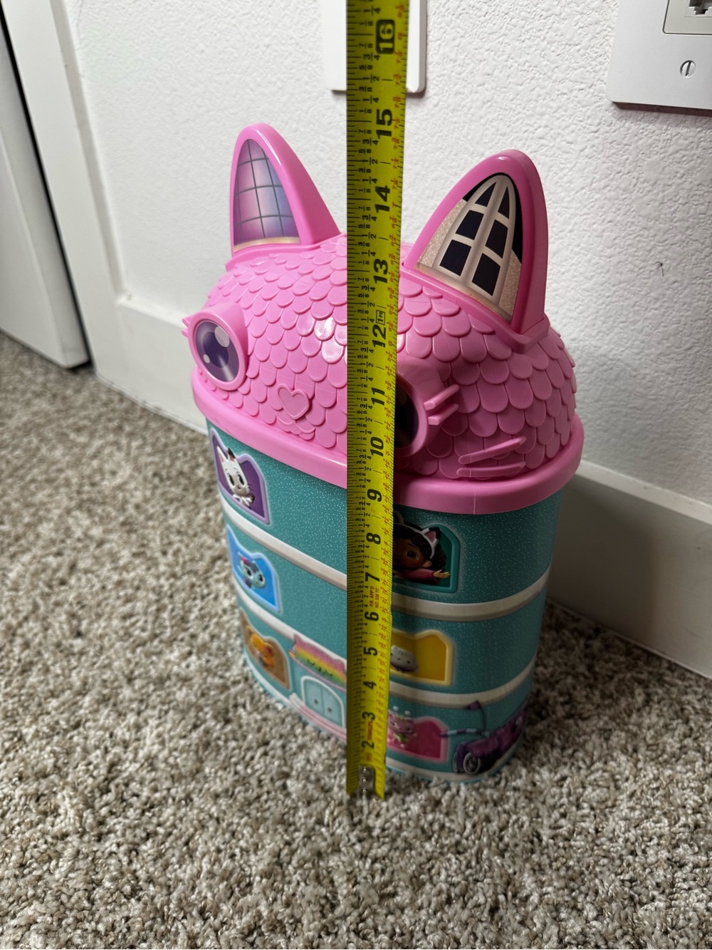 Kids gabby doll house popcorn bucket - Picture 7 of 7